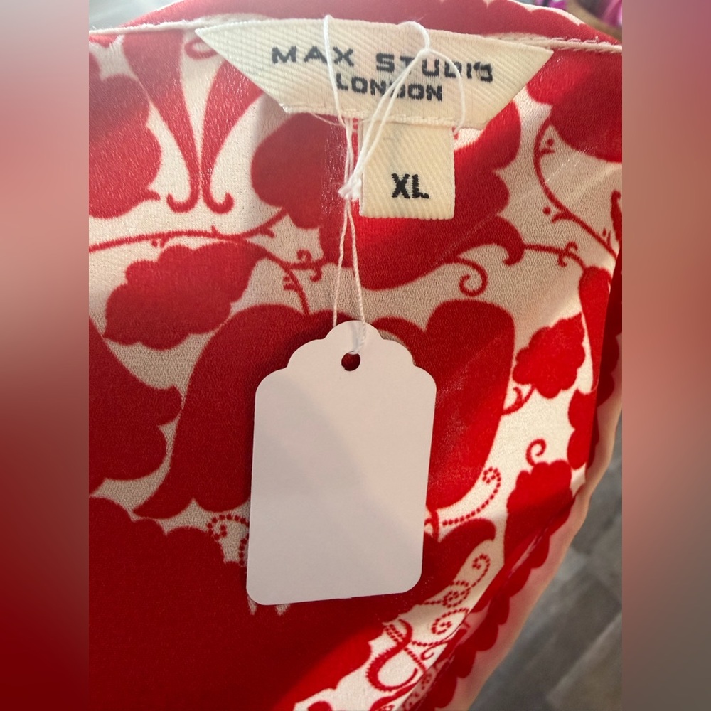 Max studio Red Floral Maxi Dress - Picture 7 of 7